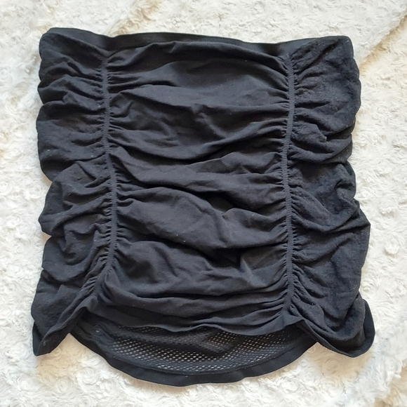Guess Jeans Black Ruched Strapless Top Mesh Back Built-in Bra Med/Lg - Picture 1 of 7
